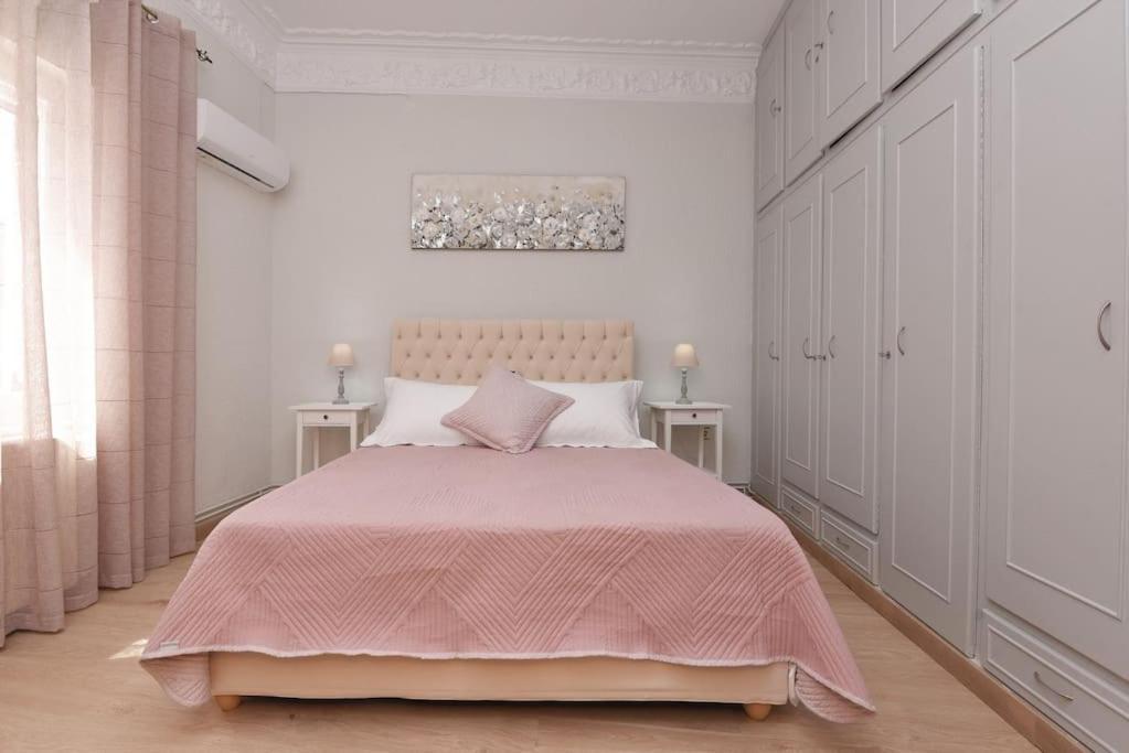 Nefeli House Syros Apartment Ermoupoli Bagian luar foto