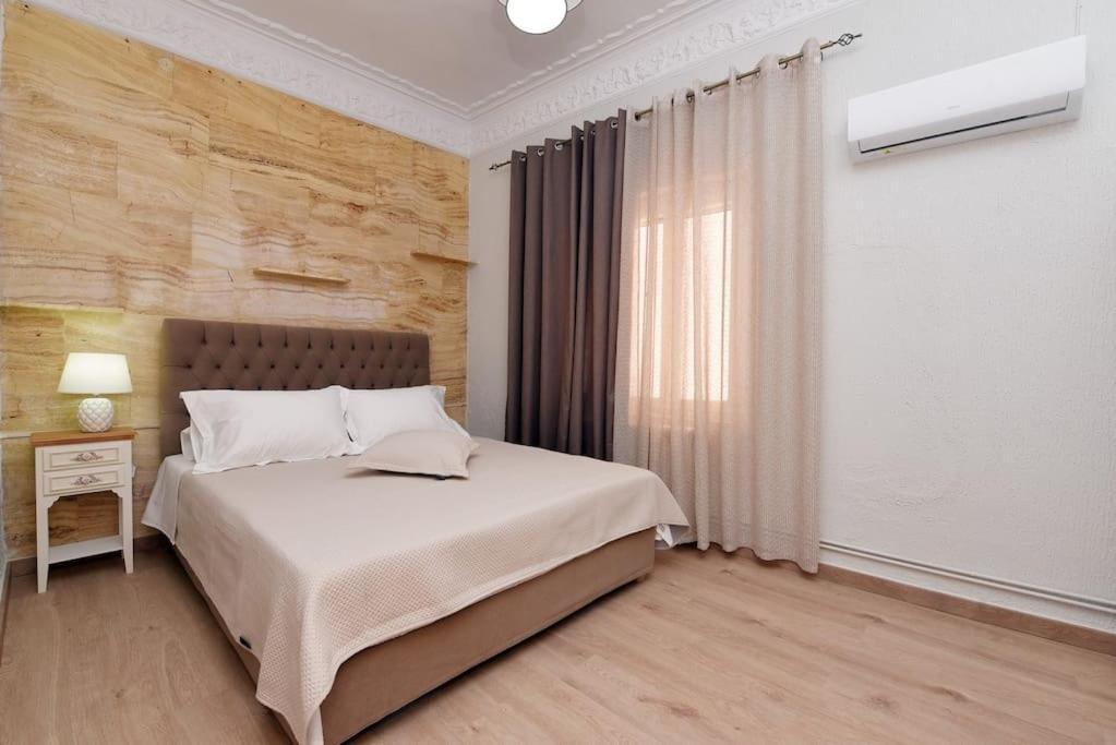 Nefeli House Syros Apartment Ermoupoli Bagian luar foto